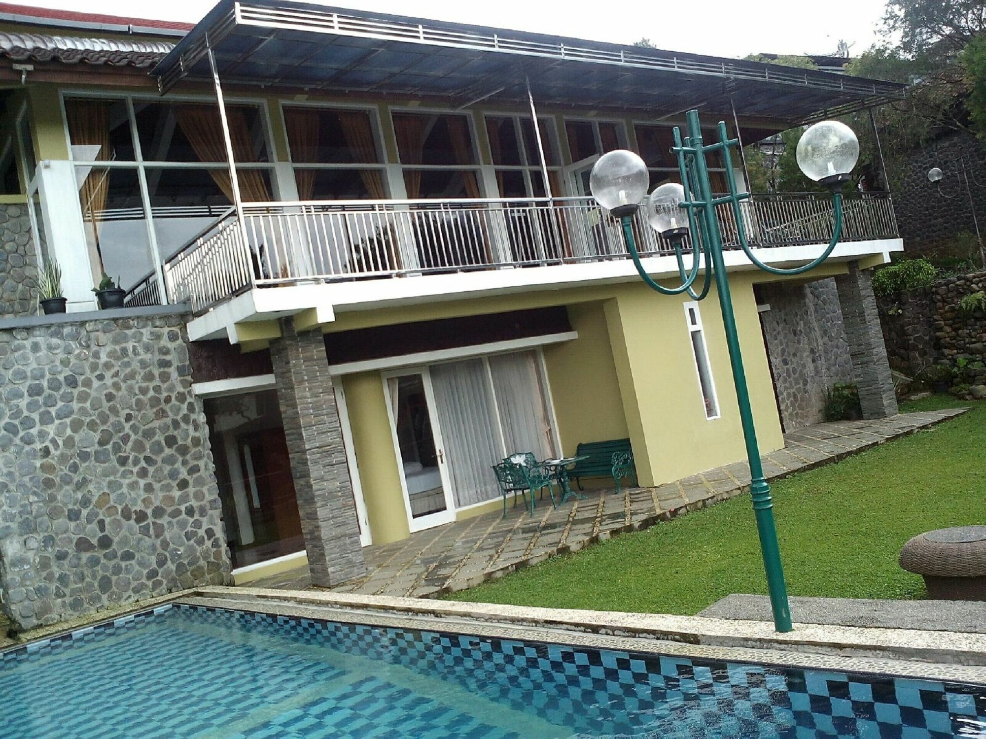 Villa Bukit Danau 芝巴纳斯 外观 照片