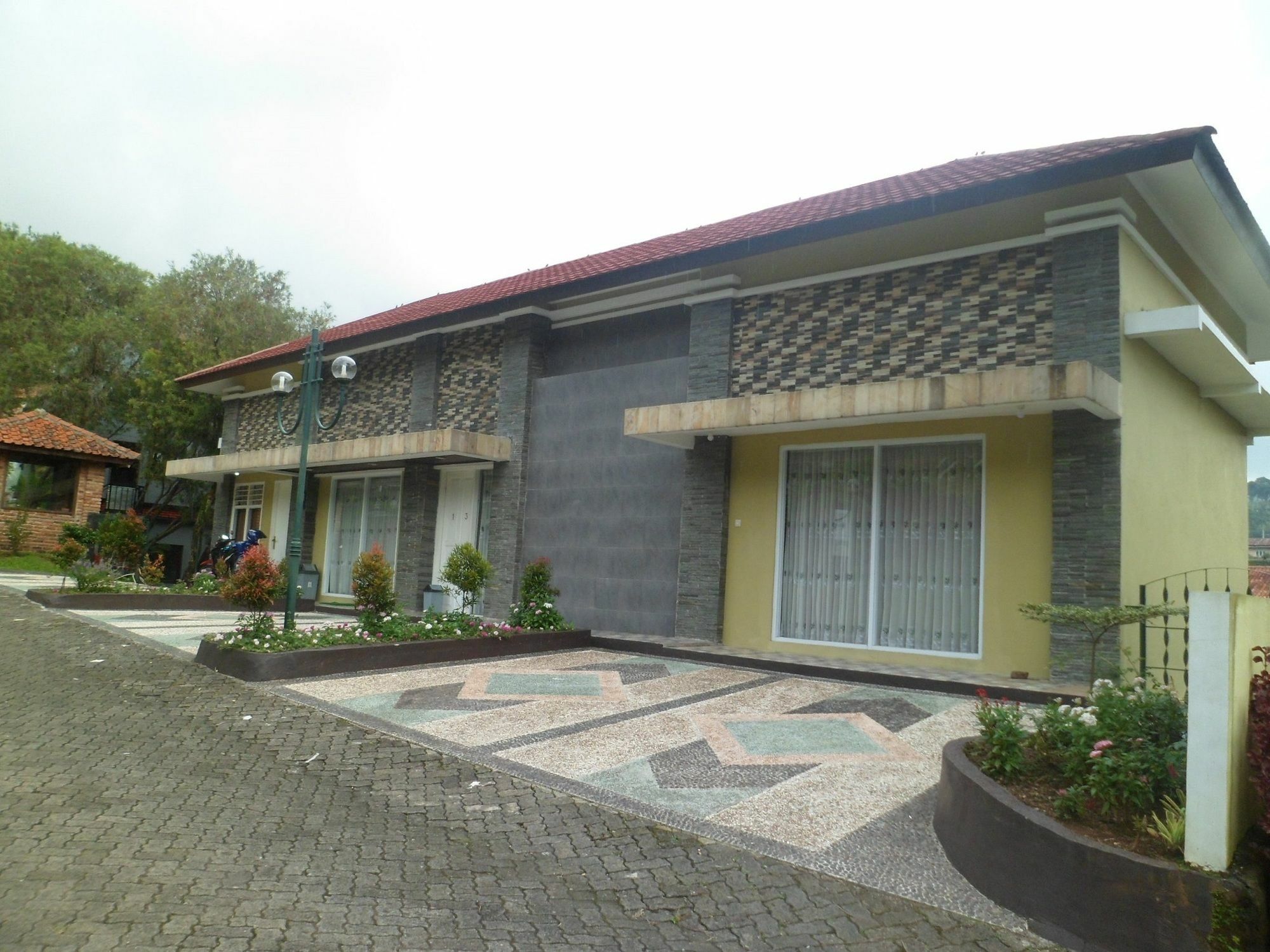 Villa Bukit Danau 芝巴纳斯 外观 照片