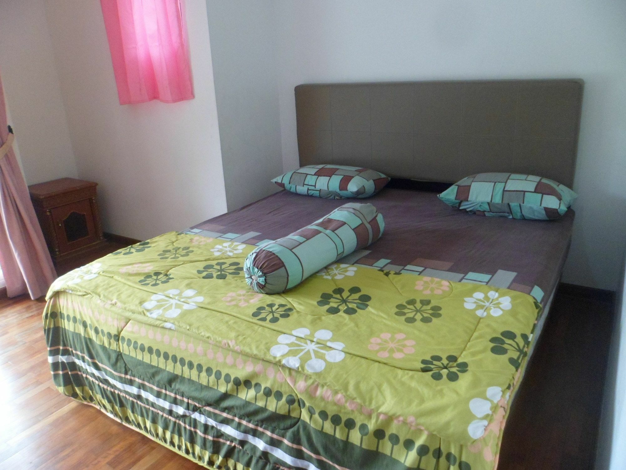 Villa Bukit Danau 芝巴纳斯 外观 照片